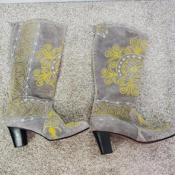 Artemis Boots Womens 40 9.5 Western Boho Artsy Embroidered Fabric Tall Heeled - Picture 1 of 8
